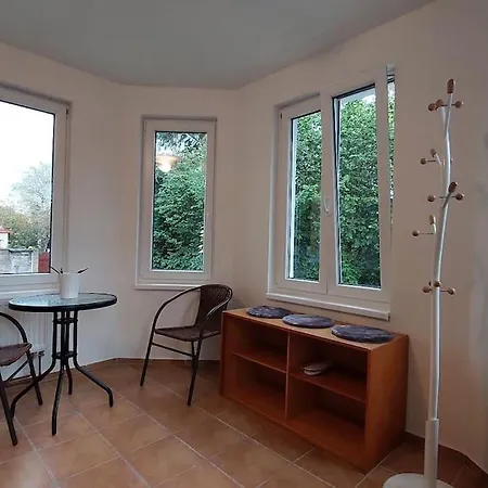 Klasicky Dum, 5 Loznic , 5 Bedrooms,