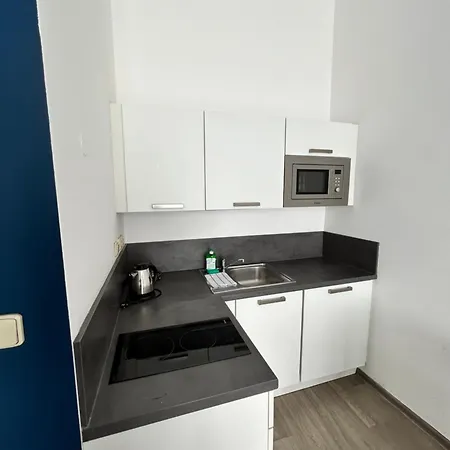 Alveo 4*