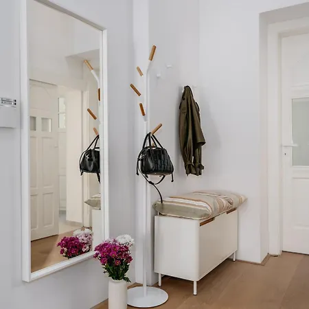 Days - Luxurious In A Quiet Area * Praga