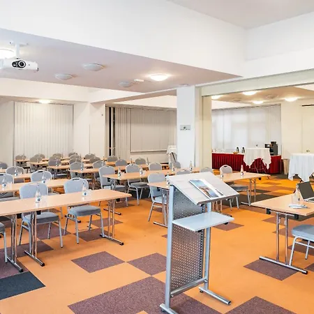 Hotel Globus