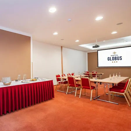 Hotel Globus 3*