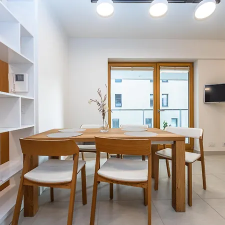 Wishlist Residences - Karlin Free Parking Апартаменты *