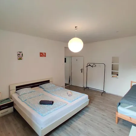 Penzion In House With Private Parking And Garden