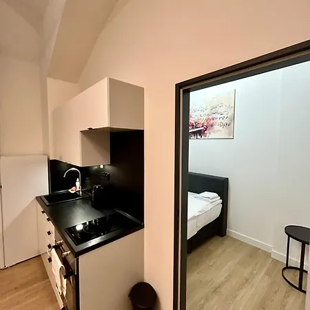 Figaro 4* Prague
