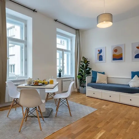 Apartment Petrska *