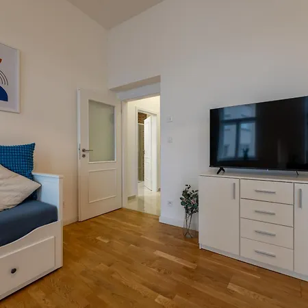 Apartment Petrska *