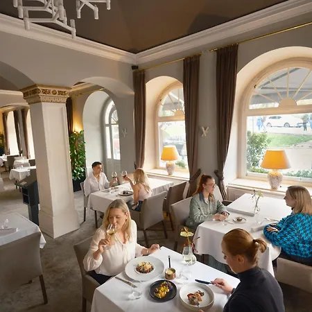 Hotell The Mozart Prag