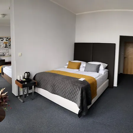 Hotel Uno