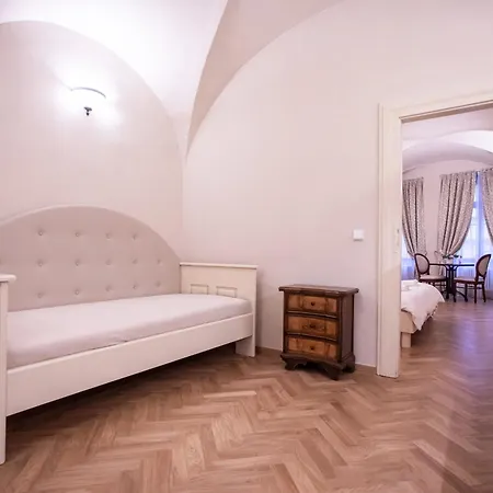 Thunovska Apartmán