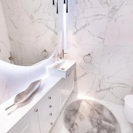 Apartment Luxusni Designovy Emotion Se Saunou V Srdci Kralovskych Vinohrad *