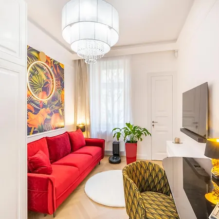 Luxusni Designovy Emotion Se Saunou V Srdci Kralovskych Vinohrad Apartment Prague