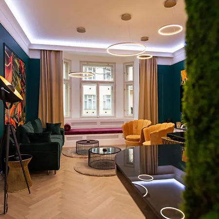 Apartment Luxusni Designovy Emotion Se Saunou V Srdci Kralovskych Vinohrad *