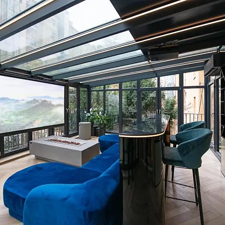 Designovy Heaven S Krbem A Saunou Na Prazskych Vinohradech Apartment *