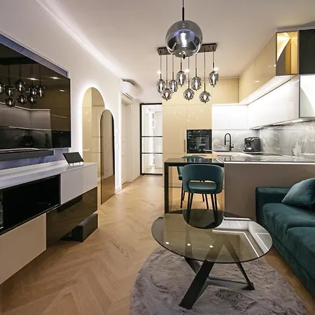 Designovy Heaven S Krbem A Saunou Na Prazskych Vinohradech Apartment *