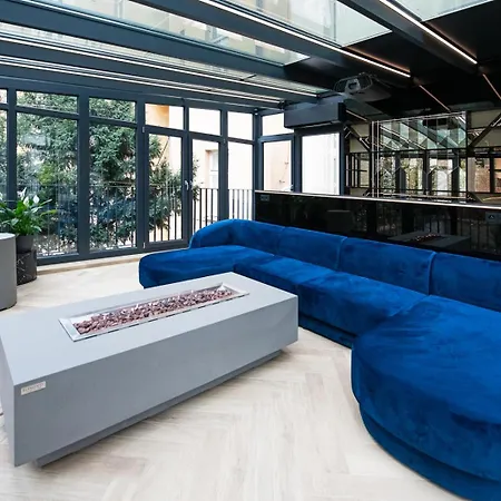 Designovy Heaven S Krbem A Saunou Na Prazskych Vinohradech *