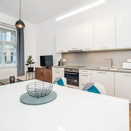 Apartment Cute With The Terrace And Ac *