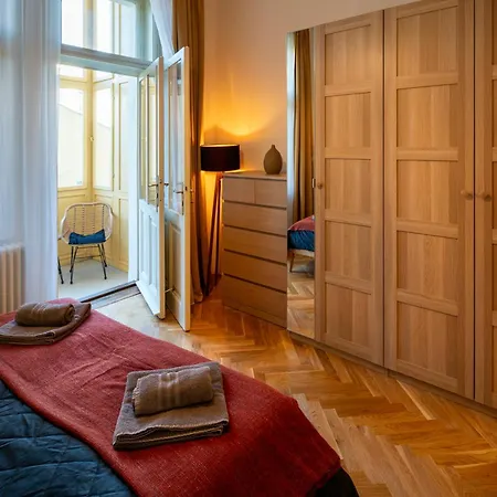 Old Town - Michalska Apartamento 4*