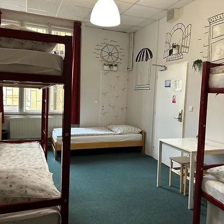 Downtown Hostel Prága
