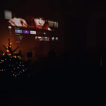 Apartment Proxima Downtown - Pool Table And Cinema Projector