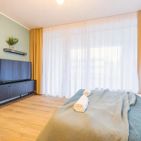 アパート Spacious 3br - 2 Parking Spots, Full Kitchen, By Gravity