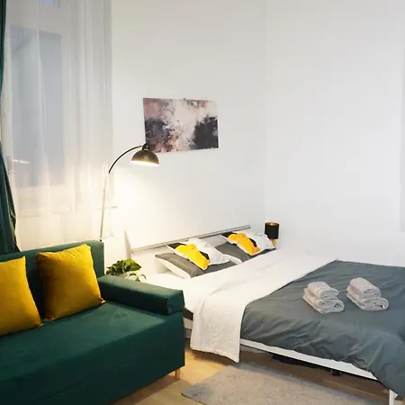 Quiet Cozy In The Center * براغ