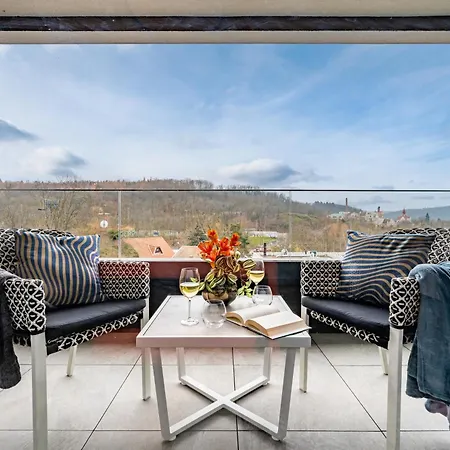 Days - - Terrace - Private Parking 아파트