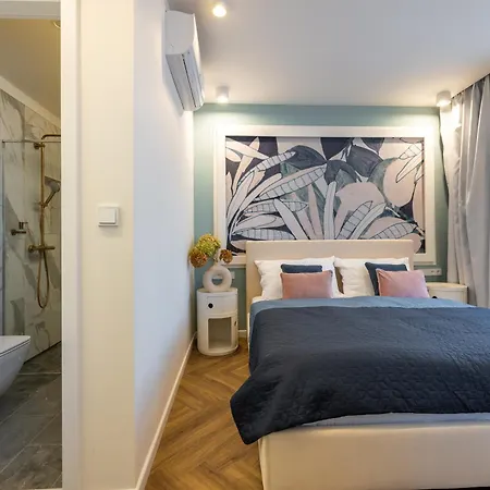 Modern & Stylish Jecna Prague