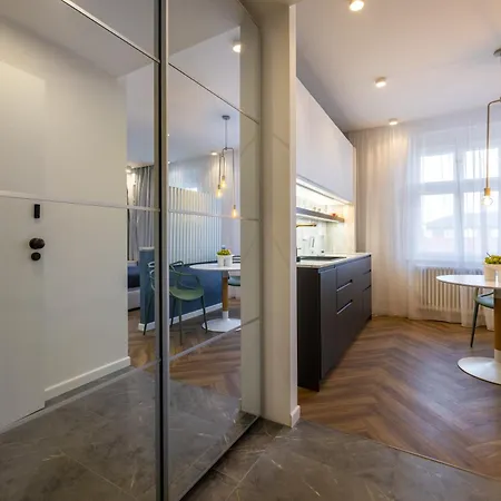 Apartment Modern & Stylish Jecna Prague