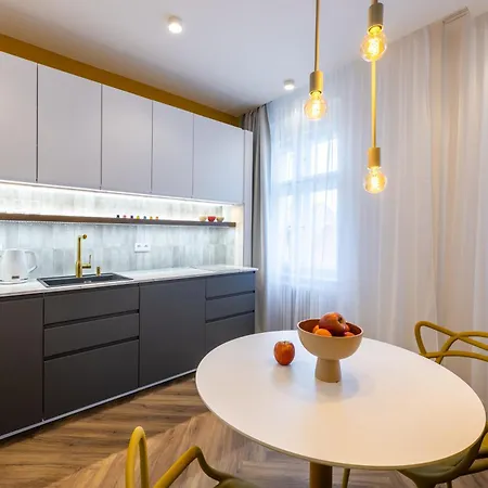 Apartment Modern & Stylish Jecna Prague