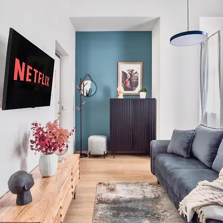 Mizu House By Days Praag