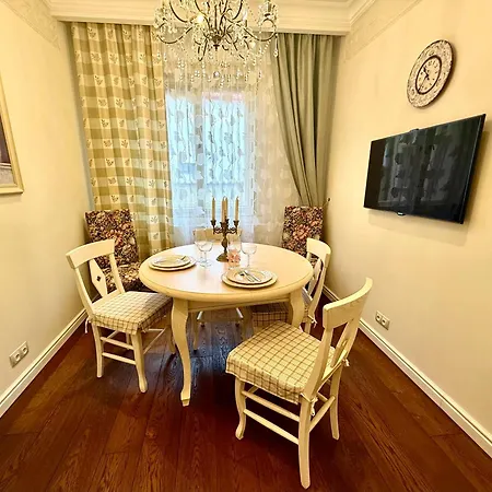 Apartmán Unique Charles Bridge 2bdr Apartment.