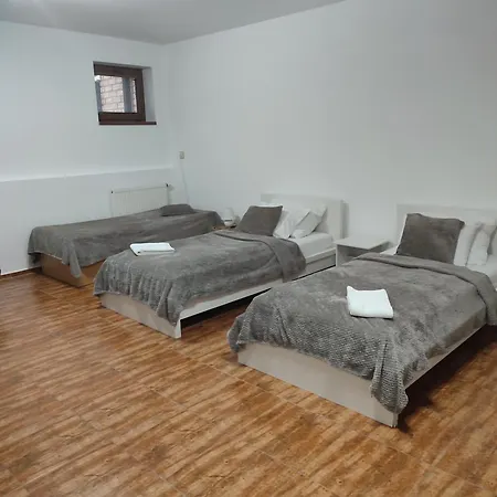 Nad Helmrovkou Homestay