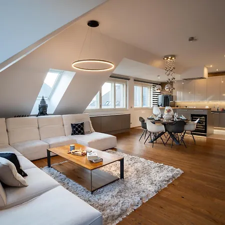 Lägenhet Luxury Rooftop With Fantastic Views *