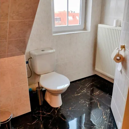 Duplex With Garden Apartment *