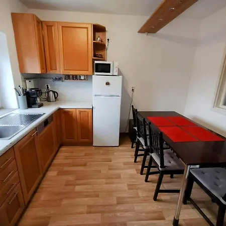 Apartment Duplex With Garden *