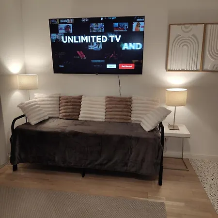 Angel In 1 Apartment