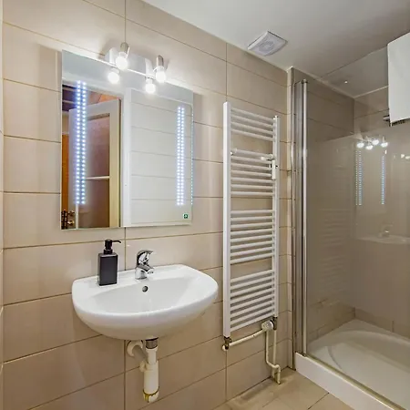 Apartment 1000 And 1 Night In Center *