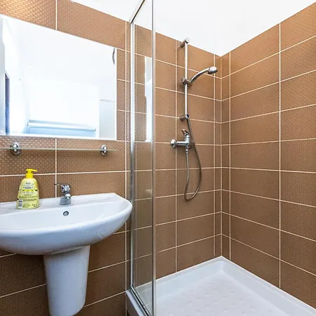 Apartment Legerova *
