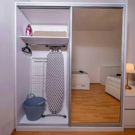 Appartement 2 Bob's - 2 Bedrooms With King Size Beds