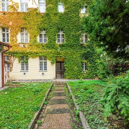 Apartment Prekrasny 2bdr Na Praze 1 Prague