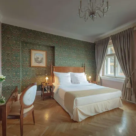 Hotell The Mozart 5*
