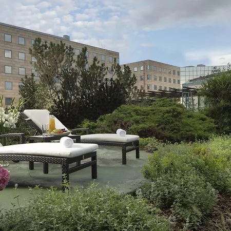 Szálloda Hilton 5*