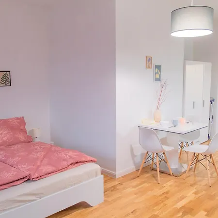Apartment Cozy Retreat By Wenceslas Square