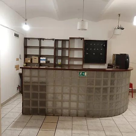 House Marabou Hostel *