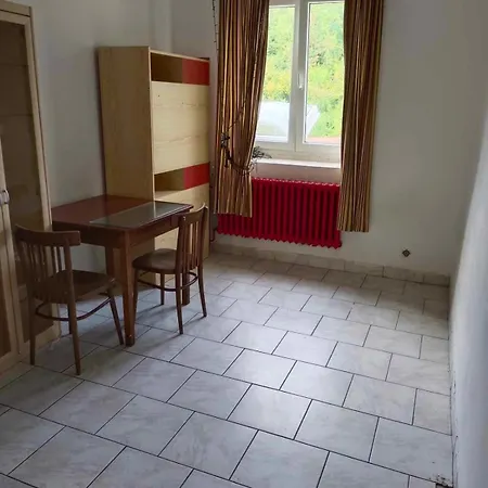 House Marabou Hostel Prague