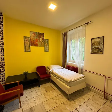 Hostel House Marabou