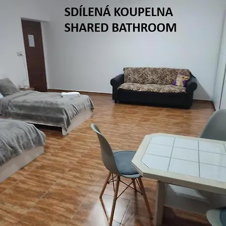Nad Helmrovkou Homestay