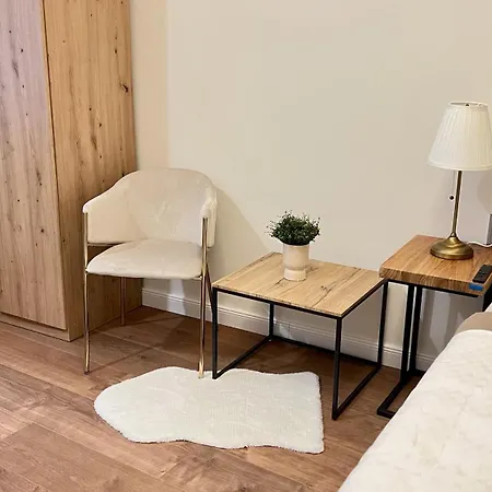 Prekrasny 2bdr Na Praze 1 Apartment Prague