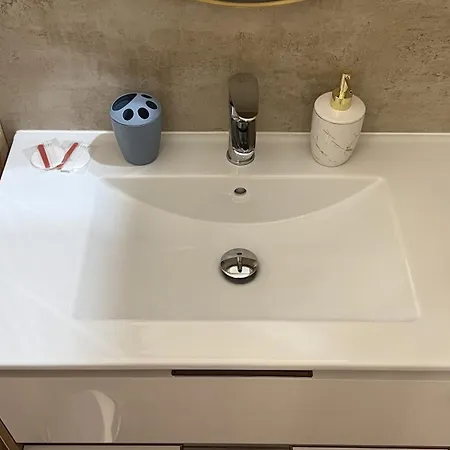 Apartment Prekrasny 2bdr Na Praze 1 Prague