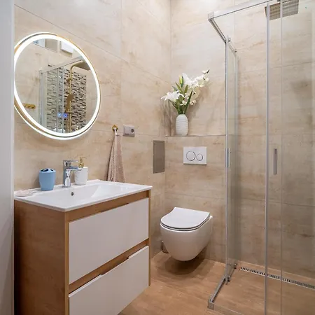 Apartment Prekrasny 2bdr Na Praze 1 Prague